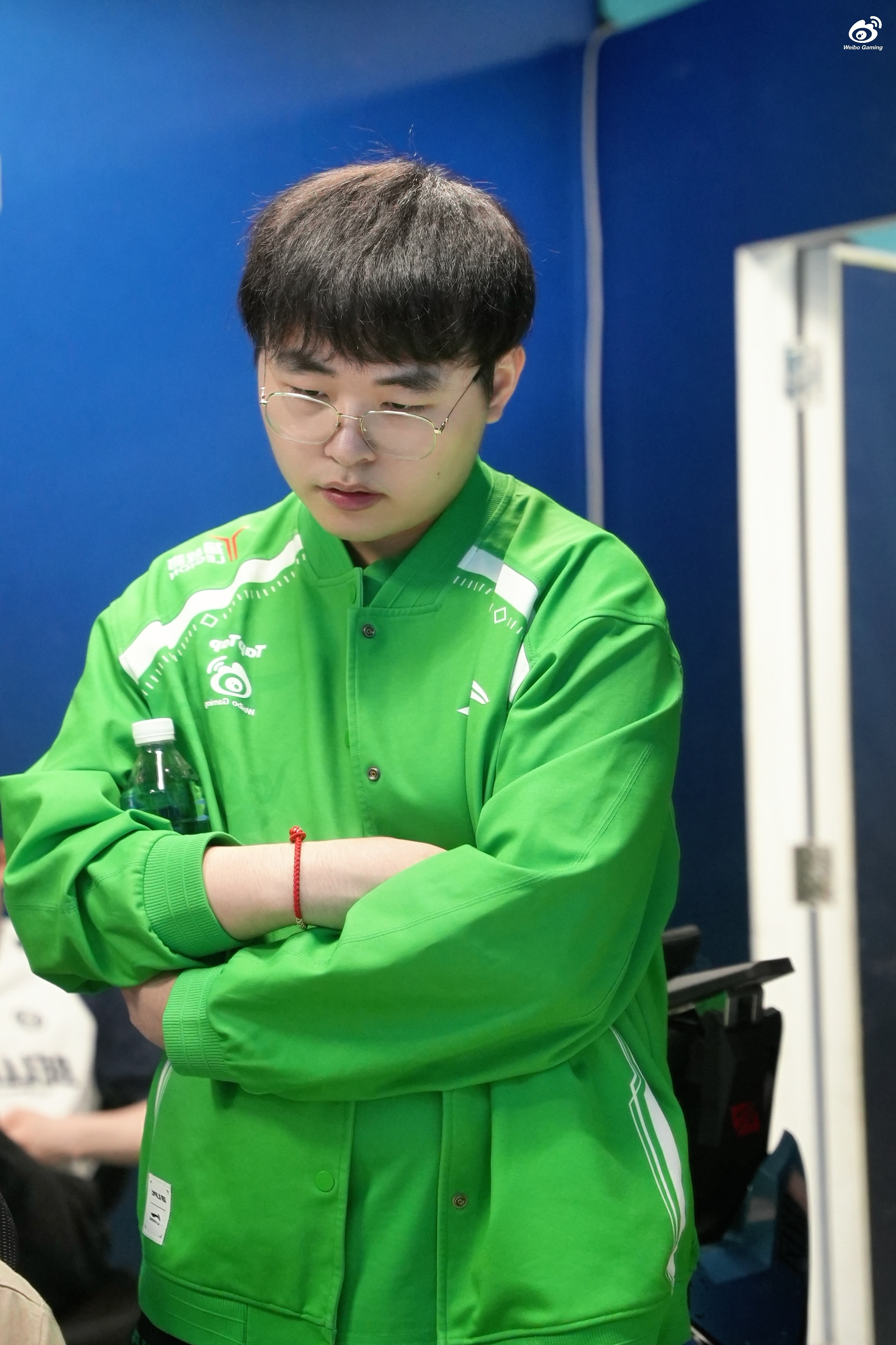 IG血洗WBG，Peanut拿下关键大龙峡谷大战小组赛，技惊四座