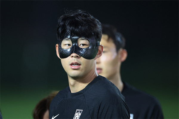 美国绝杀乌拉圭，孙兴慜高光表现